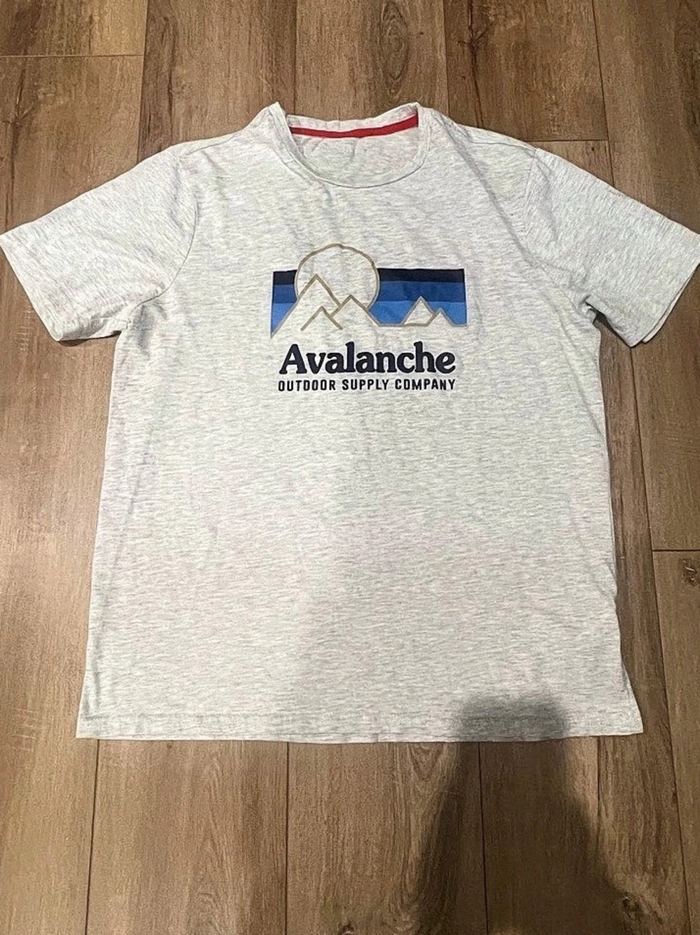 Avalanche Color Block Short Sleeve Tee in Gray Men’s XL Tee